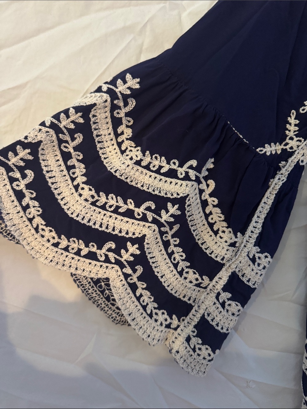 Ana & Rose Embroidered Navy Peasant Scalloped Top with Cream Lace Accents - Picture 4 of 6